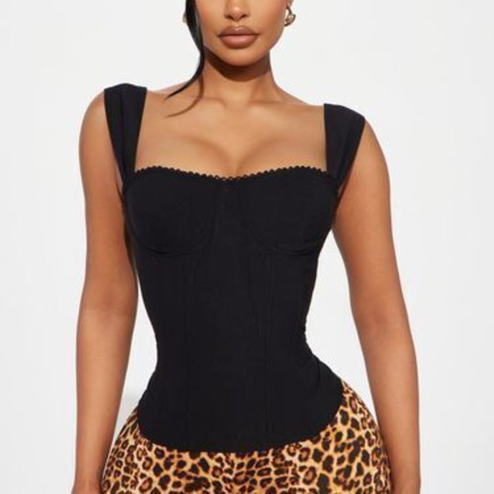 Black Structured Sweetheart Corset Top - Women